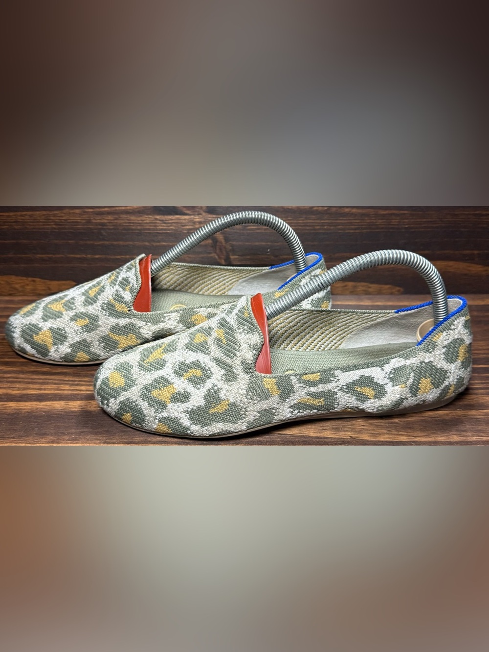 Rothys Smoke Spot Women’s Size 9 Shoes Leopard Print Slip On Flats